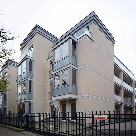 Very Berry - Orzeszkowej 10 - Mtp Apartment, Parking, Balcony, Check In 24h Poznan